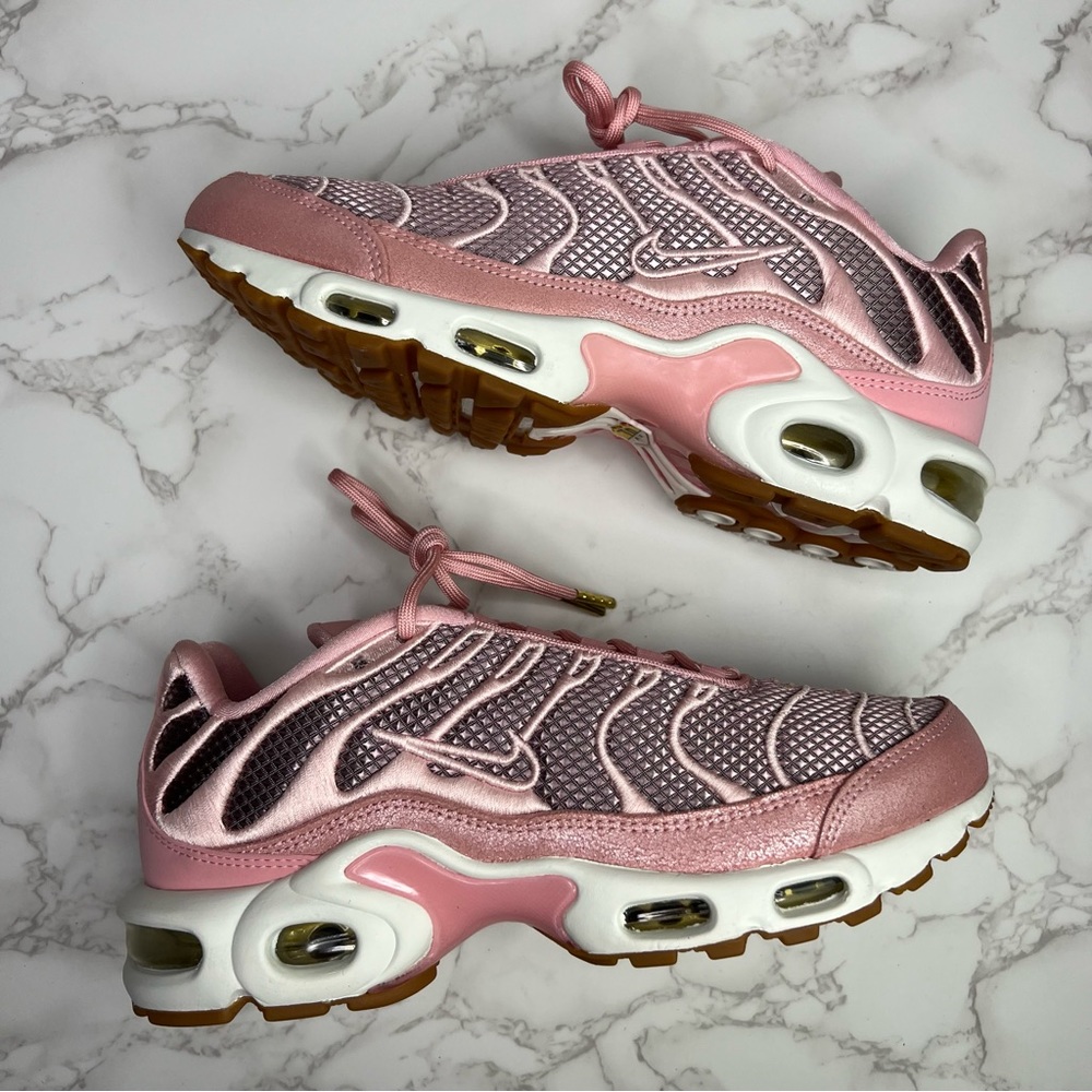 Nike Air Max Plus ‘Goddess Night Out’ 👑 - Picture 7 of 16